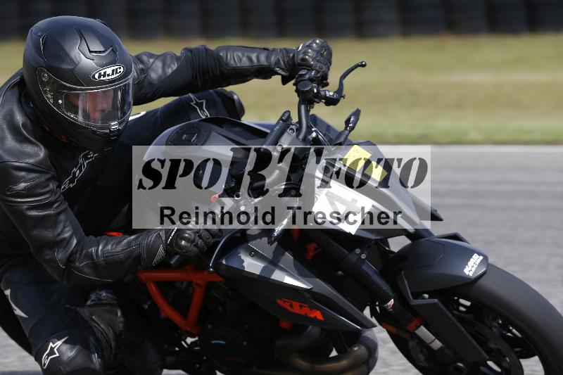 /24 08.06.2025 TZ Motorsport ADR/Gruppe gelb/4